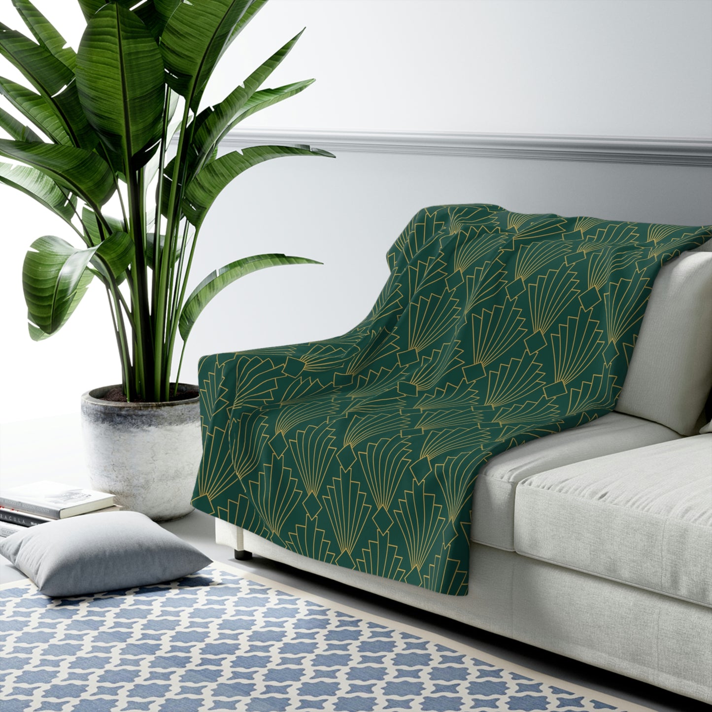 Sherpa Fleece Blanket with Art Deco Gold and Green Chevron Design