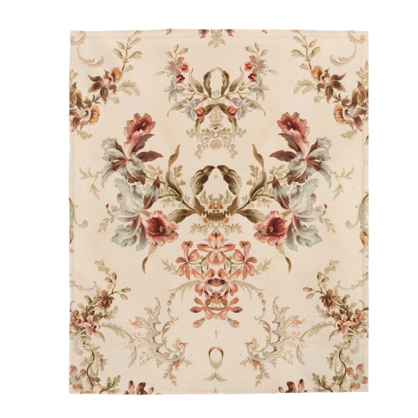 Velveteen Plush Blanket With a Vintage Floral Pattern
